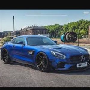 Meet your Posher, Jonathan